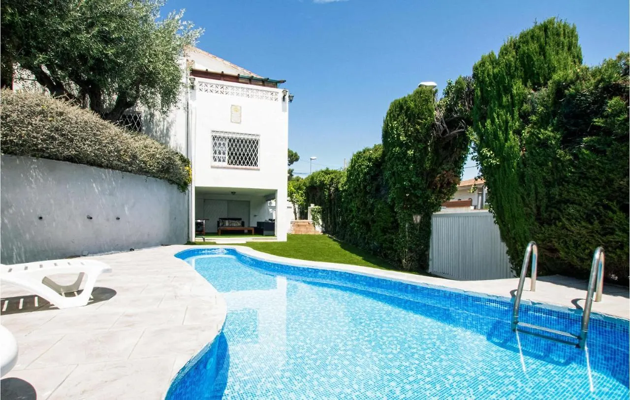 Lovely Home In Alella With Kitchen Holiday home